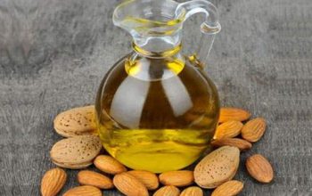 شیرینی های روغن بادام تلخ برای پوست و موی شما