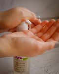 ژل شست و شوی صورت پابدانا محصولی از شرکت سلامت اندیشان زربین توس